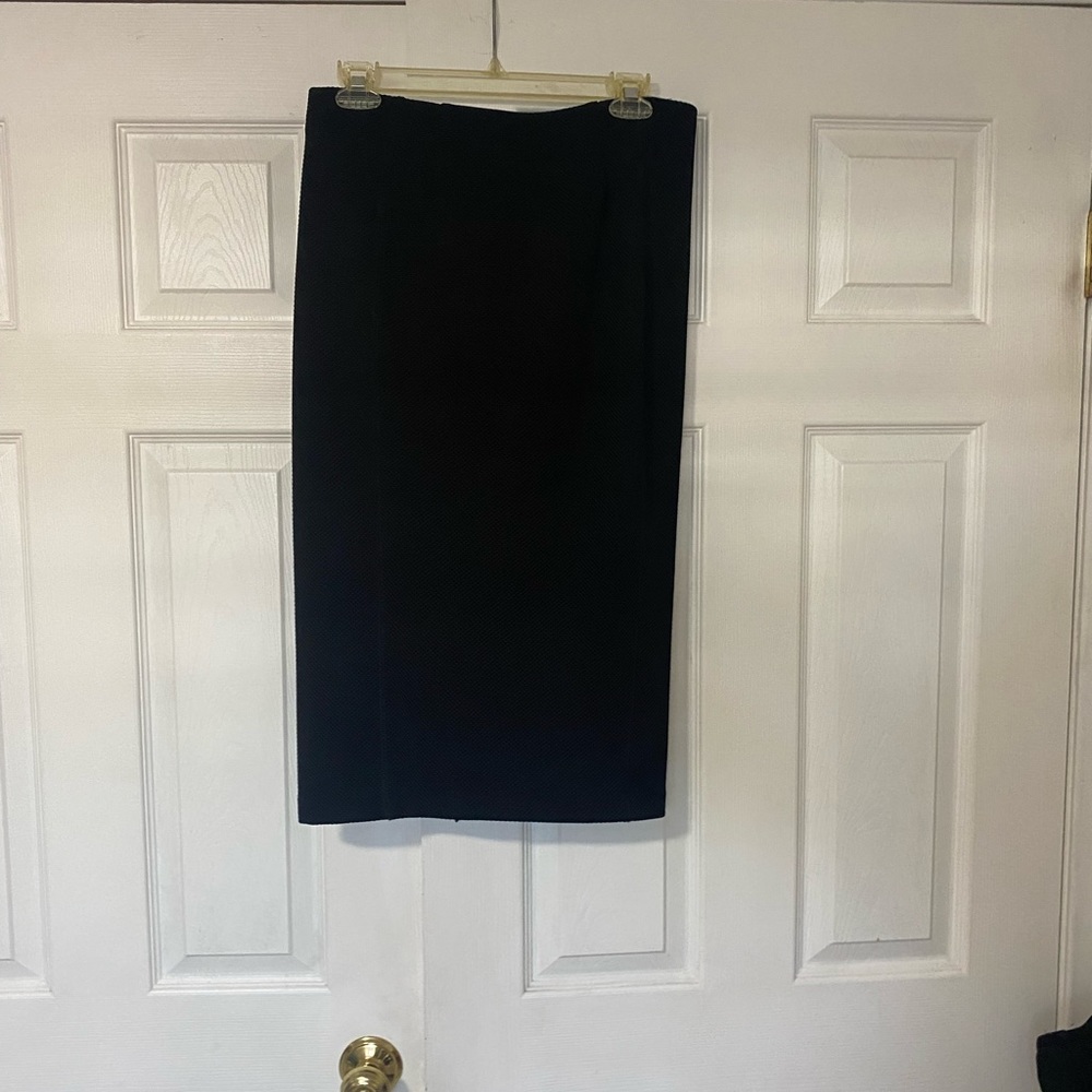 H&M Black pencil skirt